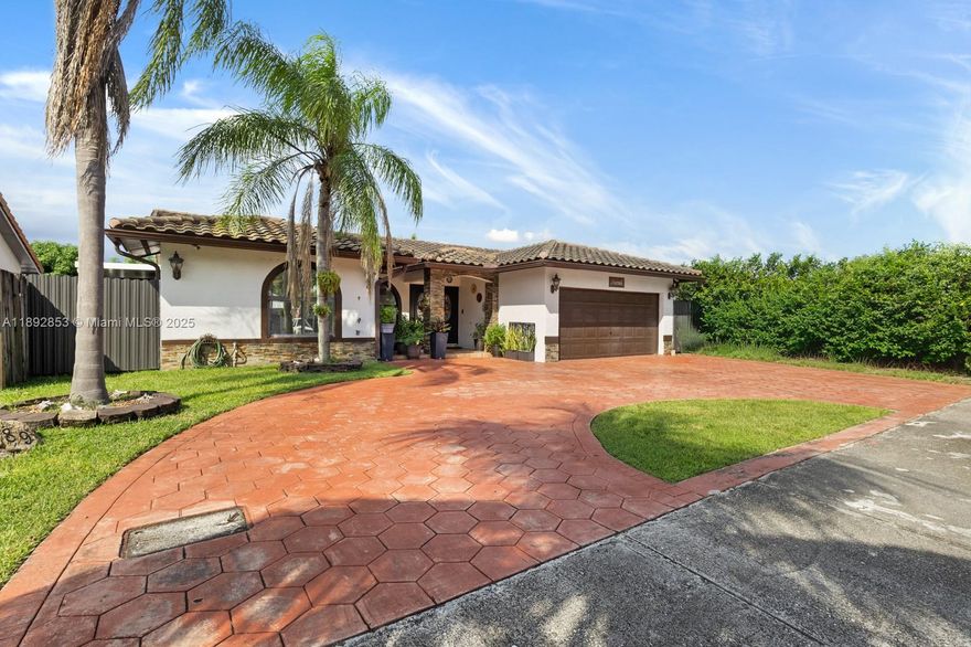 This is the one you were waiting for! A cozy 4/2 home within in the quiet Luz Estela neighborhood which is free of any HOA. The home has a 2-car garage, hurricane shutters, new roof. Inside, the layout is one that lends itself for entertaining. You will find updated laminate & tile floors throughout. All bedrooms are on the main level with the primary on one side of the home and the remaining 3 on the opposite side. Updated kitchen with plenty of cabinet space, with newer appliances for all your cooking needs. With small changes you can make this house your family's next home. Beyond the doors of the family room, you step out to a backyard laid out for outdoor fun. It is fully fenced to ensure privacy with a pool, jacuzzi & fruit trees, perfect for relaxing with family or hosting friends.
