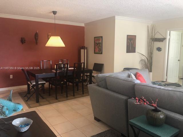 GABLESPLAZACONDO - Residential Lease