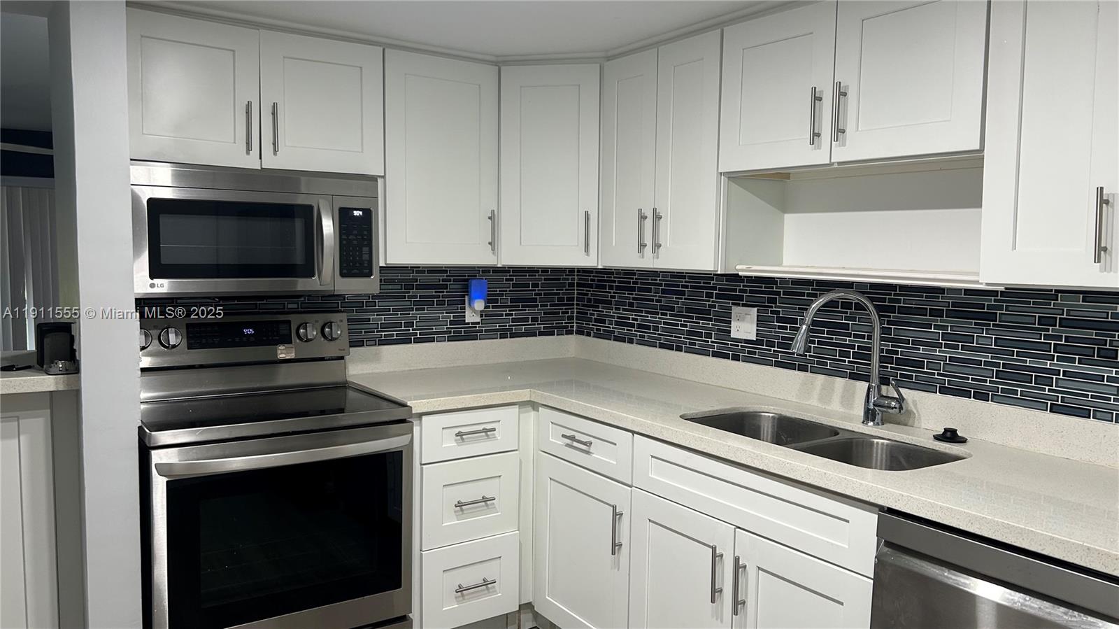 SPARROWS WALK CONDO - Residential Lease