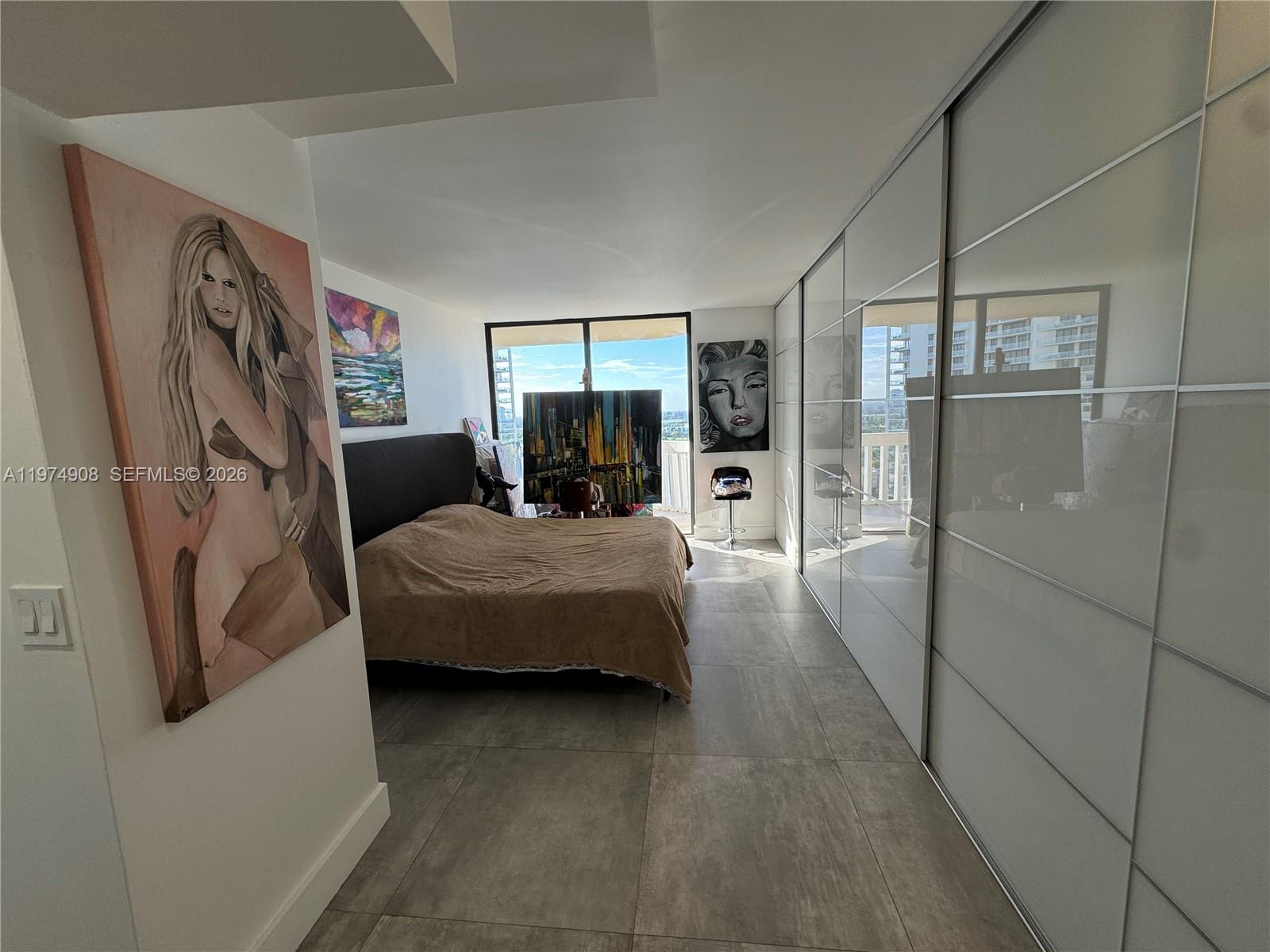 TURNBERRY TOWERS CONDO - Residential