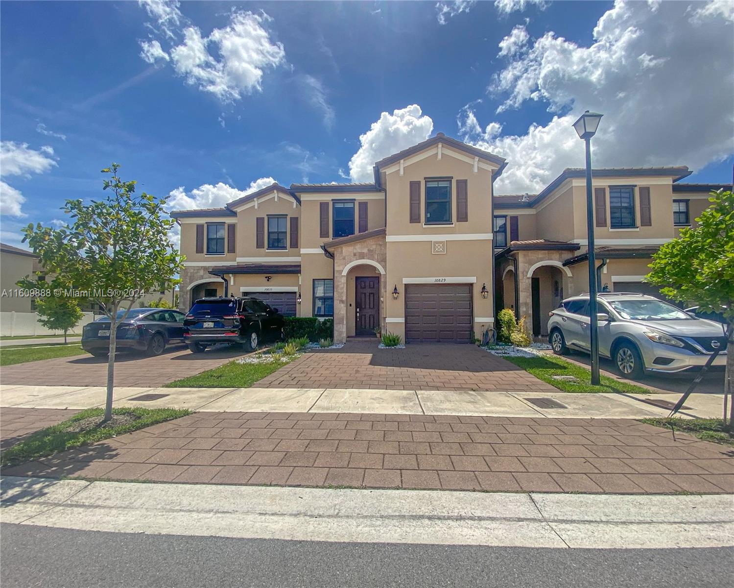 AQUABELLA NORTH REPLAT - Residential
