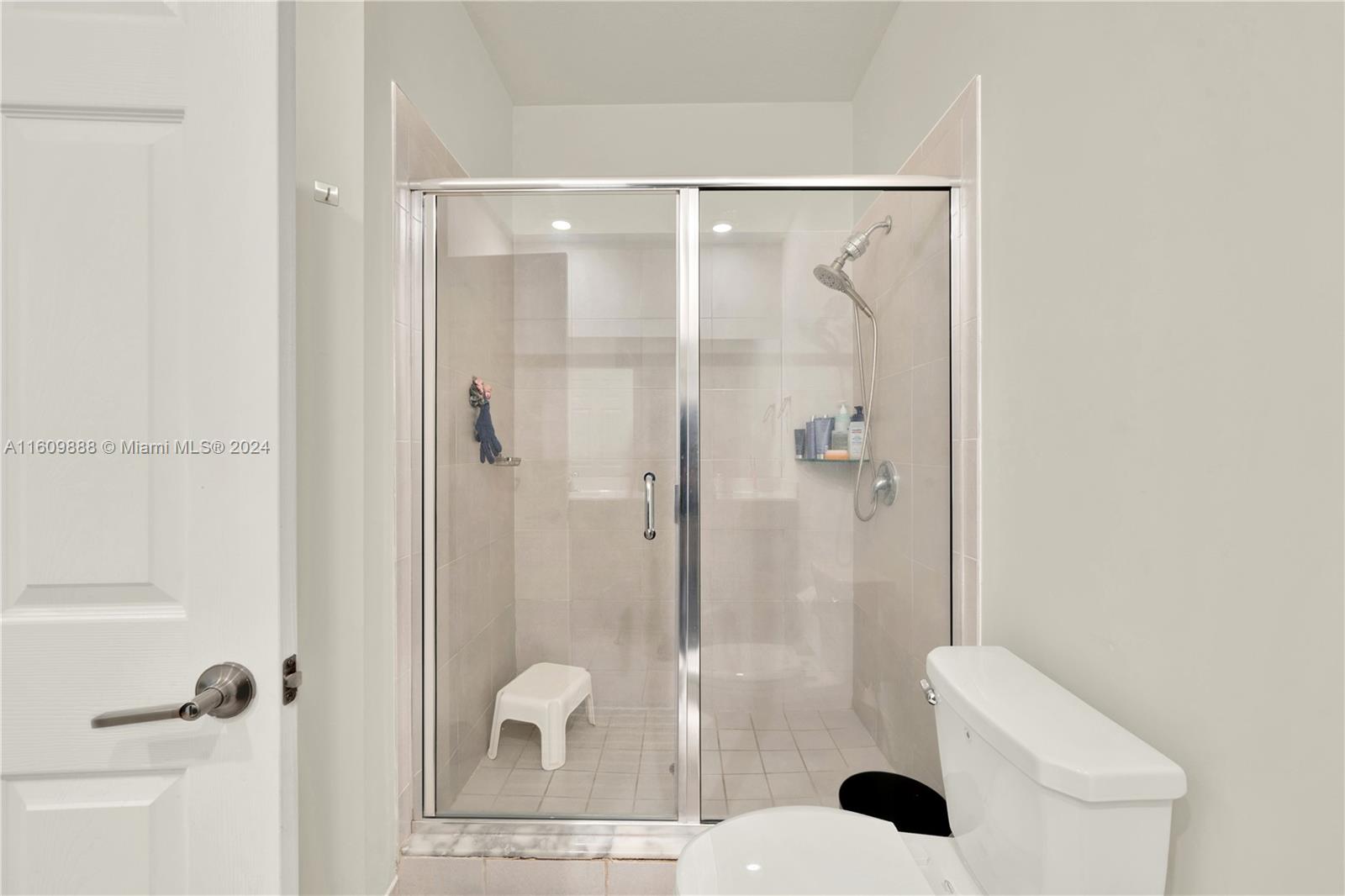 AQUABELLA NORTH REPLAT - Residential