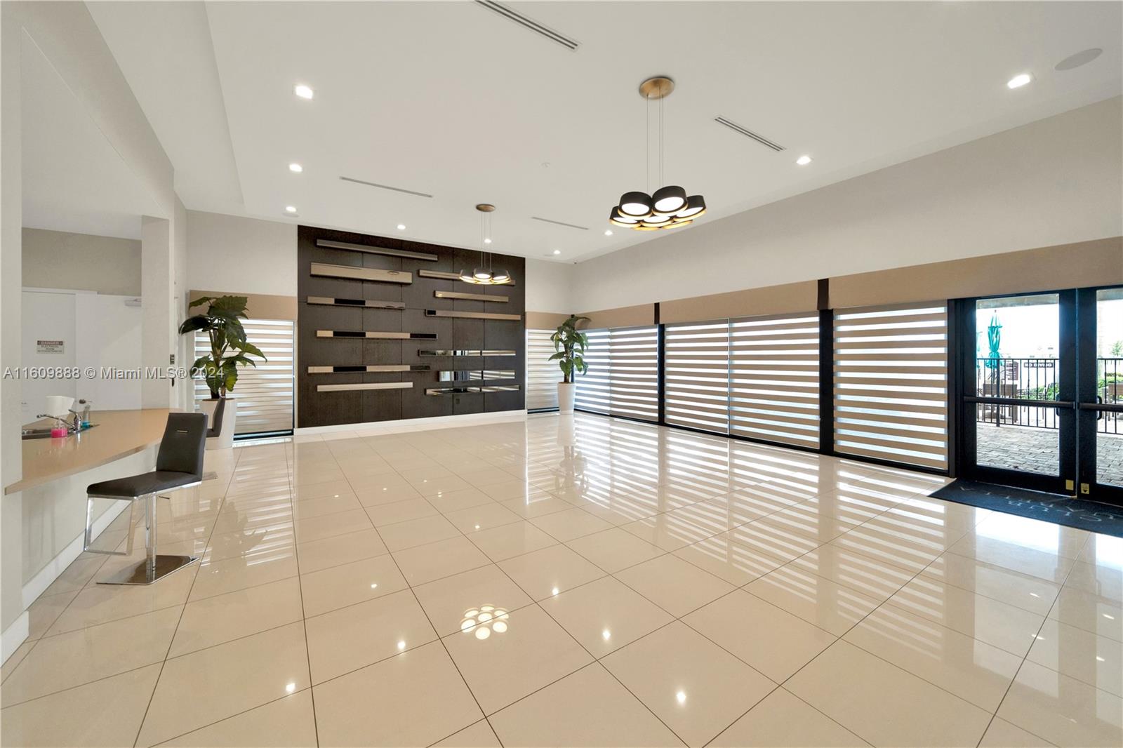 AQUABELLA NORTH REPLAT - Residential
