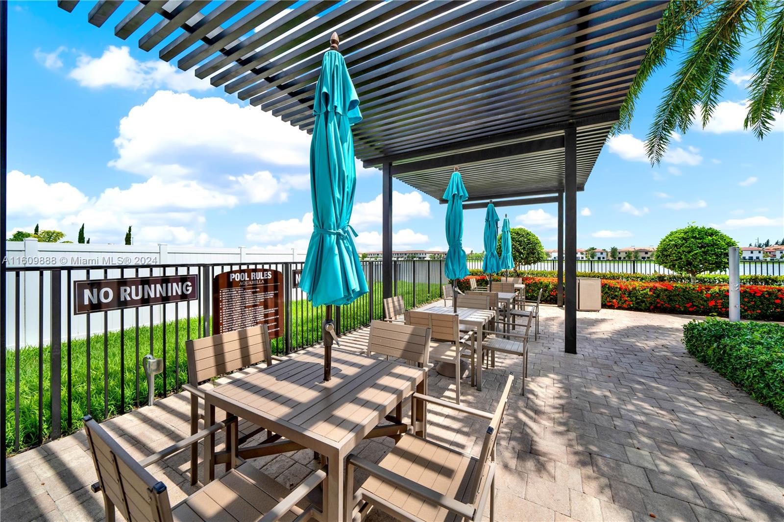 AQUABELLA NORTH REPLAT - Residential