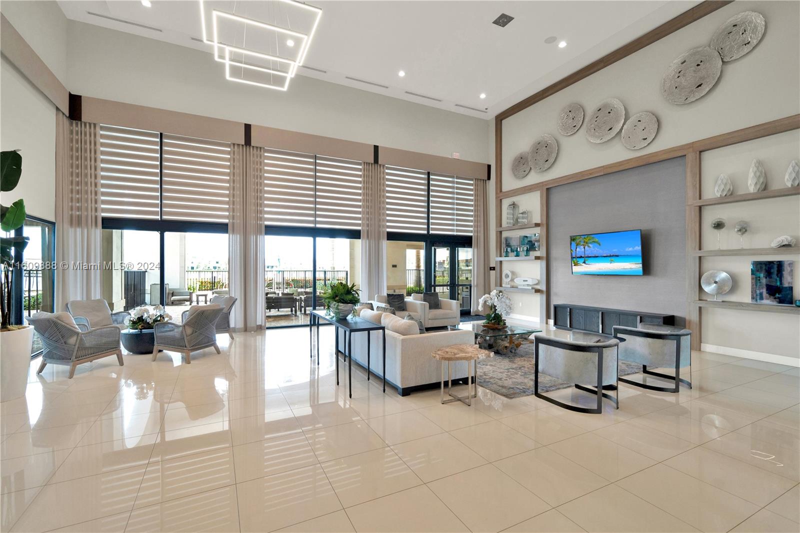 AQUABELLA NORTH REPLAT - Residential