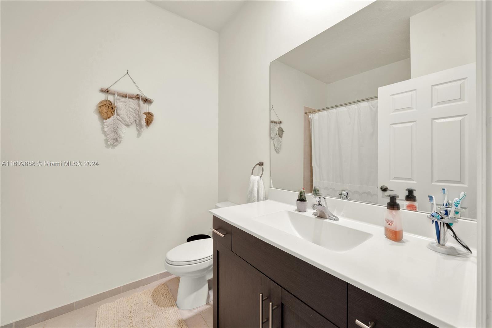 AQUABELLA NORTH REPLAT - Residential