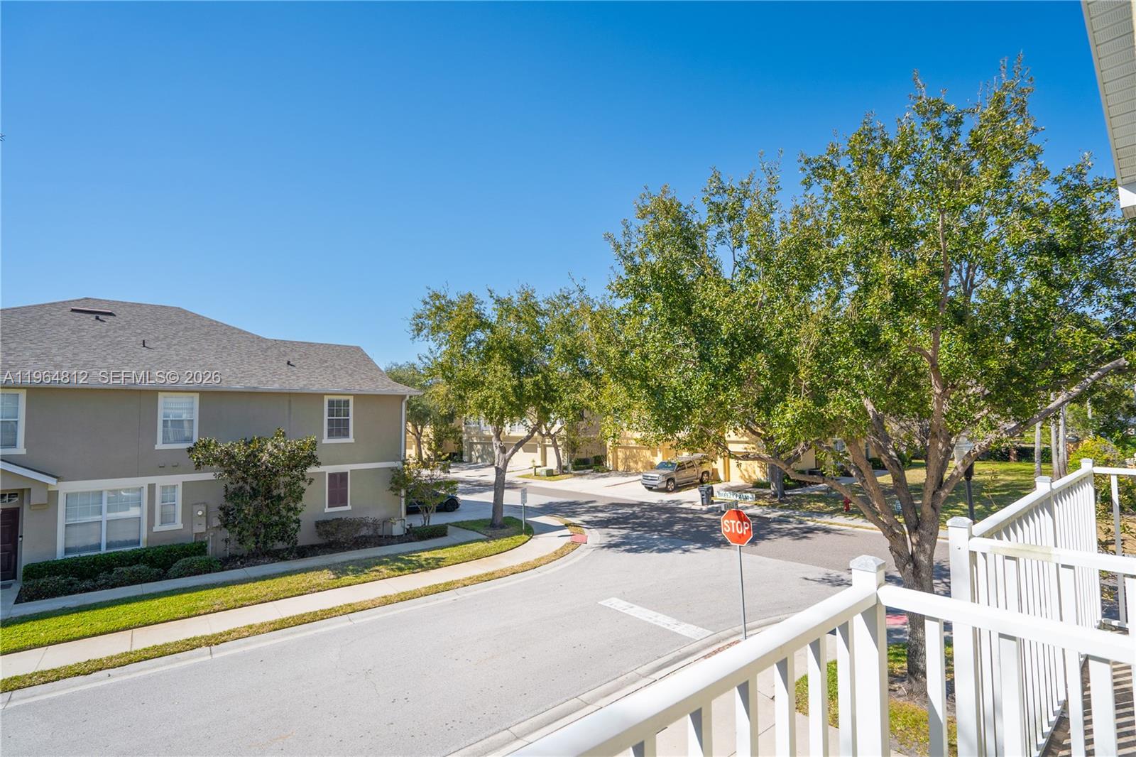 90Q | EAGLE PALM PHASE 1 - Residential Lease