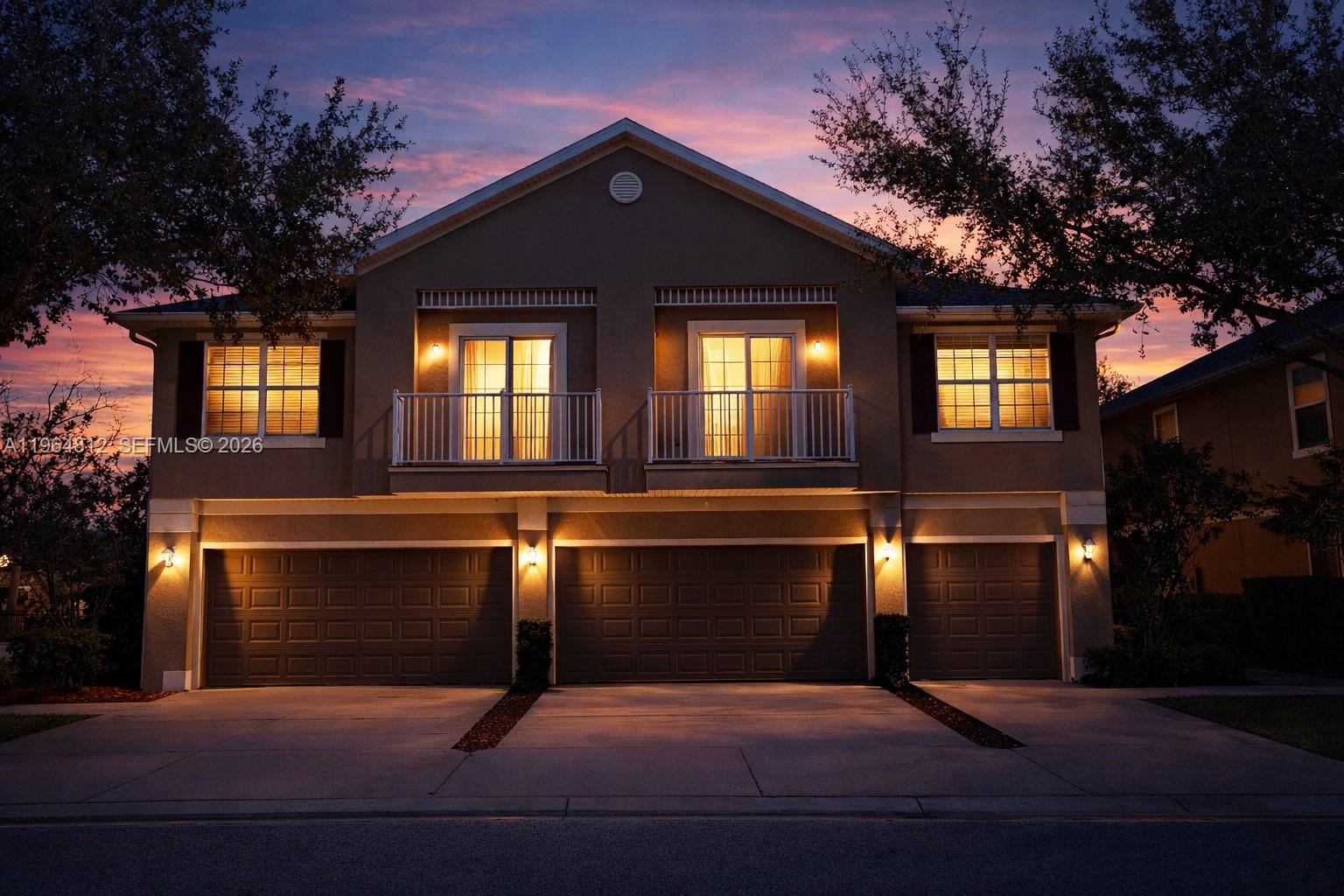 90Q | EAGLE PALM PHASE 1 - Residential Lease