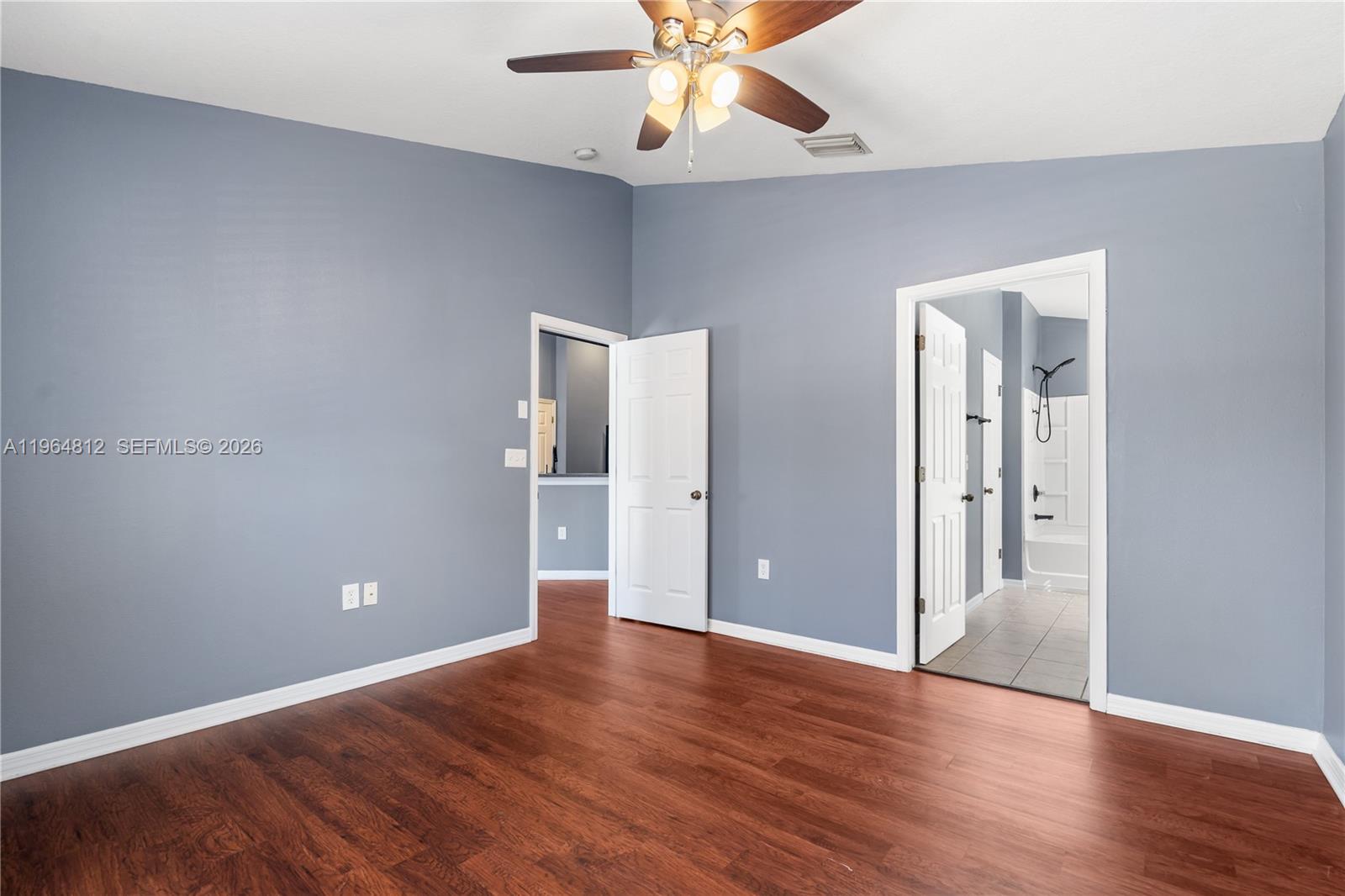 90Q | EAGLE PALM PHASE 1 - Residential Lease