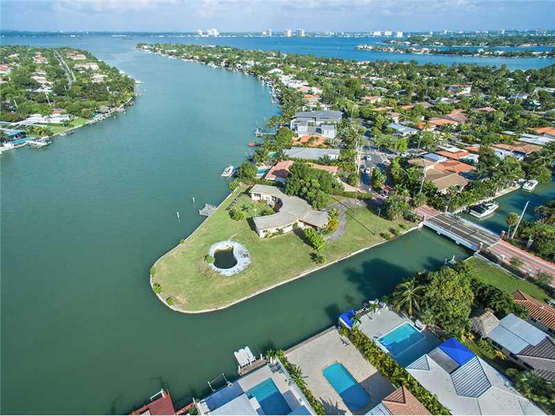 BISCAYNE POINT PB 14-35 - Residential