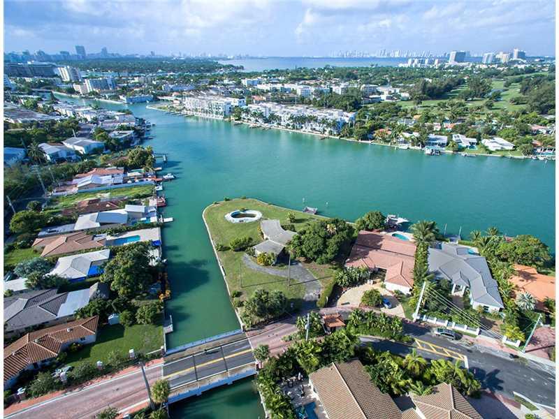 BISCAYNE POINT PB 14-35 - Residential