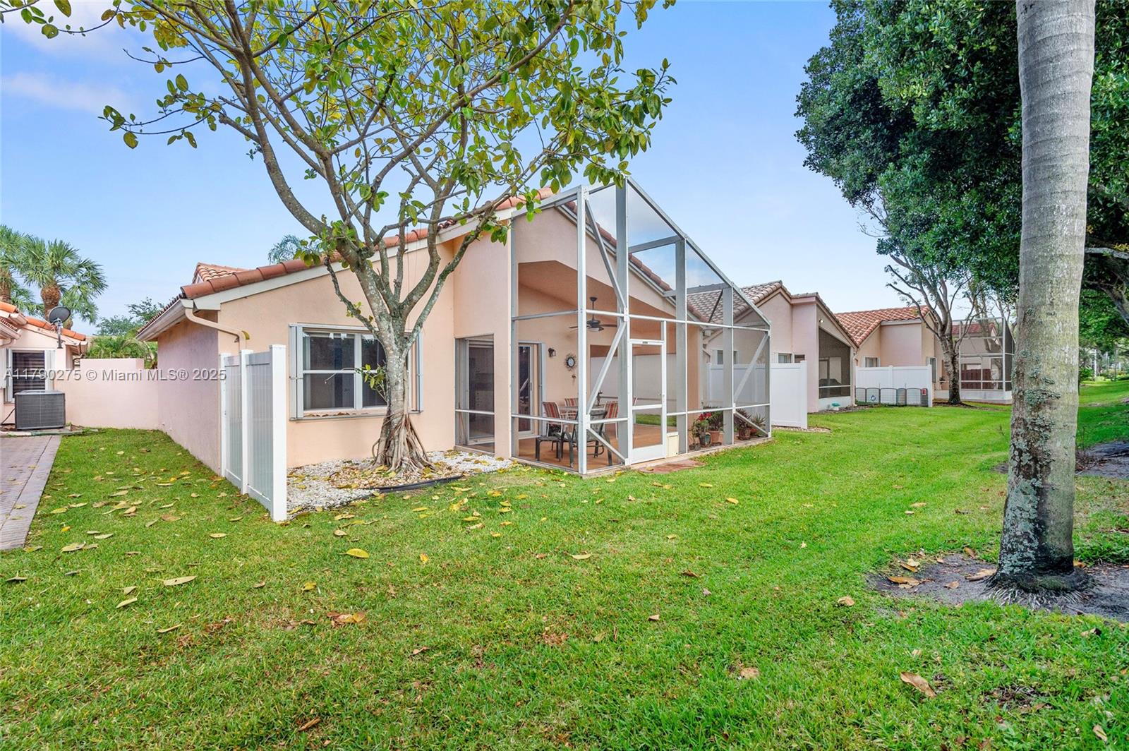 Cascade lakes - Residential