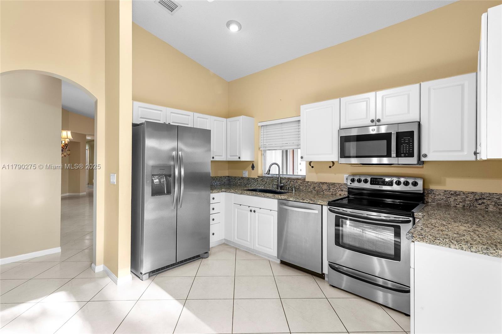 Cascade lakes - Residential