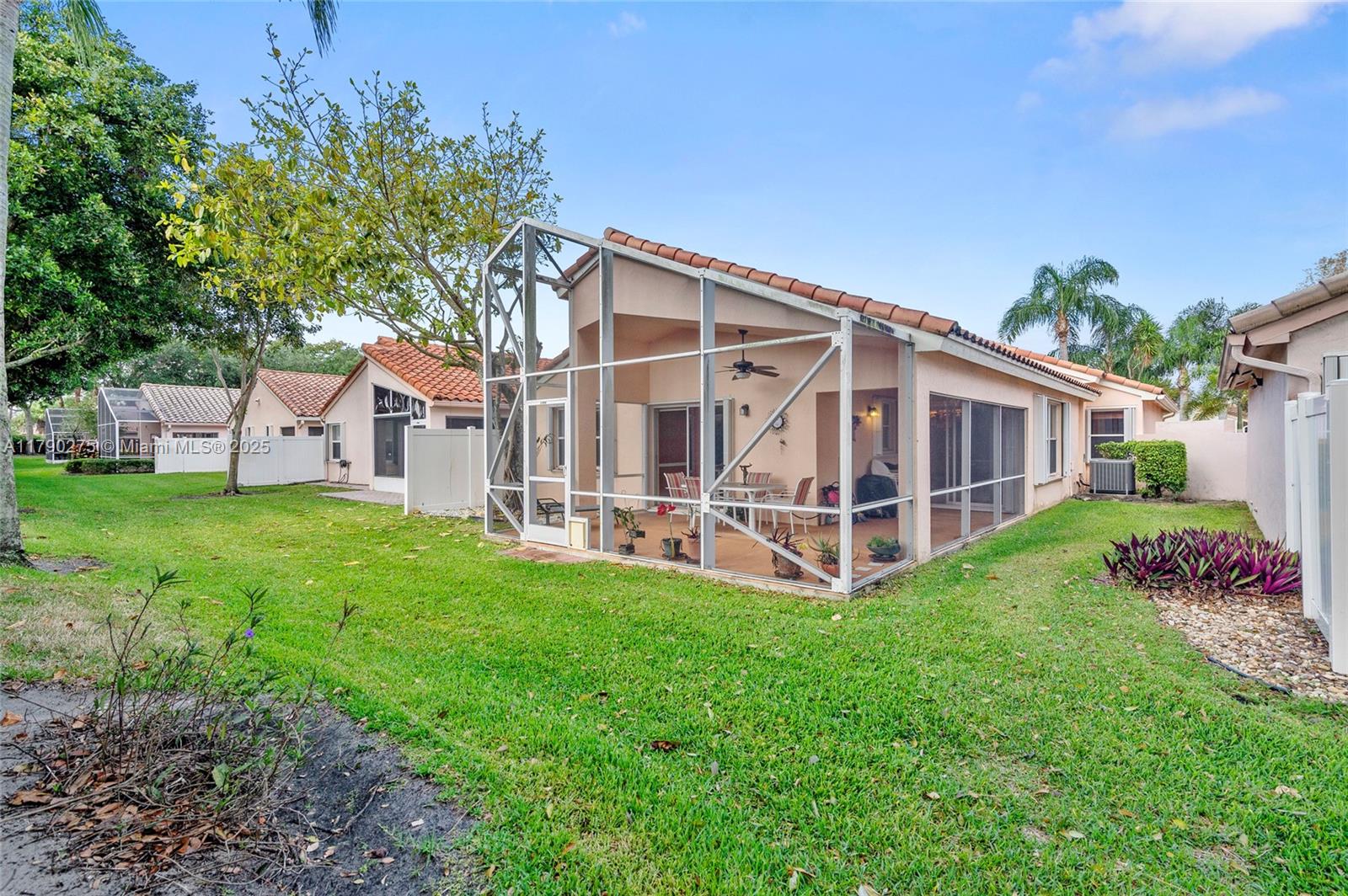 Cascade lakes - Residential