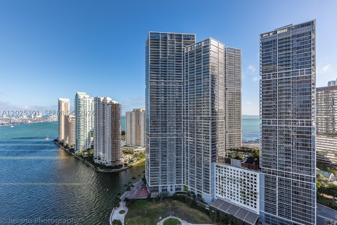 200 Biscayne Boulevard Way 3102