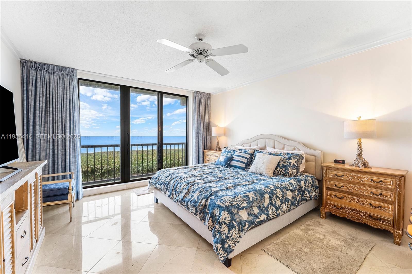 PELICAN WALK 1 CONDO - Residential