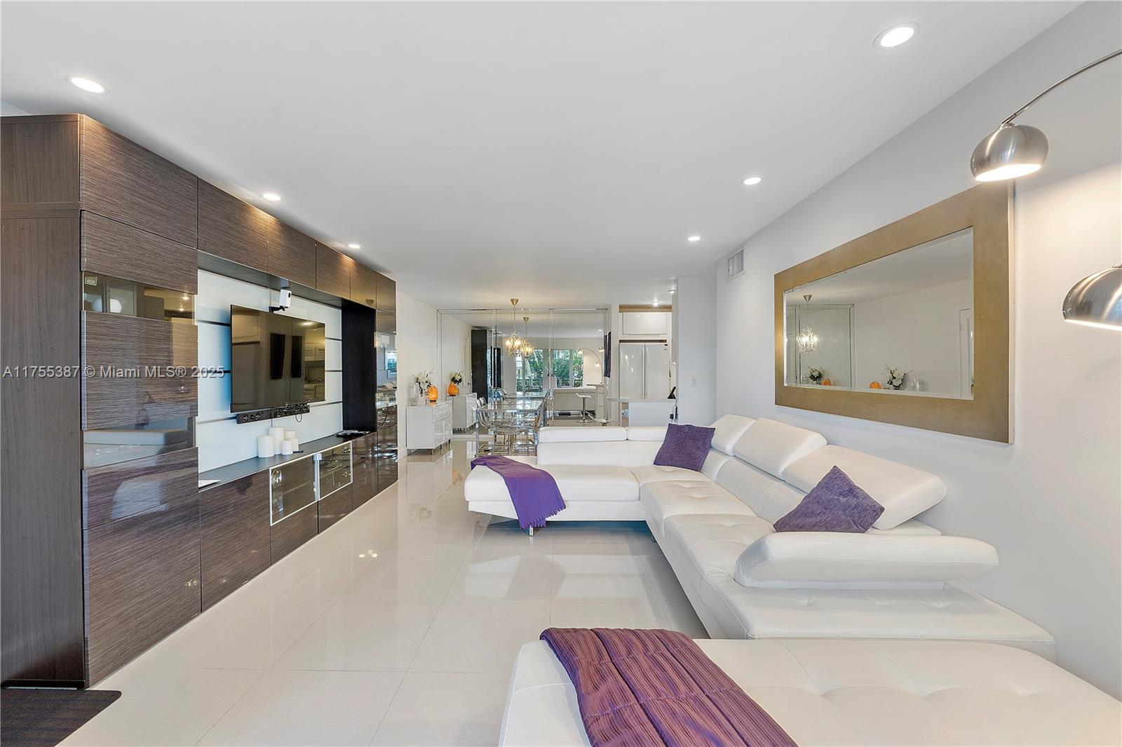 Rental Property at 6261 Bay Club Dr 2, Fort Lauderdale, Broward County, Florida - Bedrooms: 2 
Bathrooms: 2  - $2,500 MO.