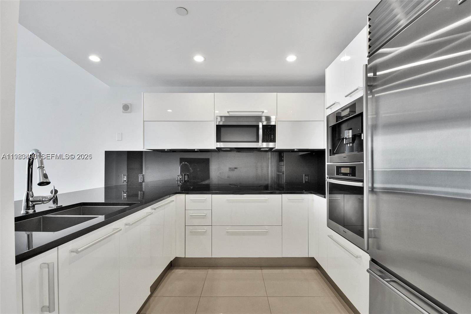 JADE OCEAN CONDO - Residential Lease