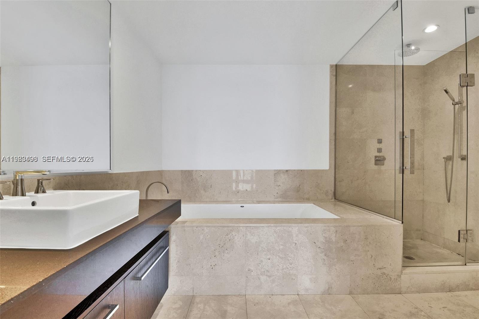 JADE OCEAN CONDO - Residential Lease