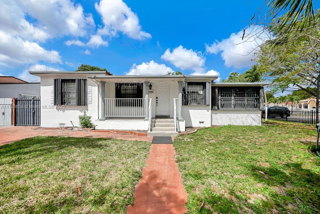 Property for Sale at 5080 E 5th Ave, Hialeah, Miami-Dade County, Florida - Bedrooms: 5 
Bathrooms: 2  - $675,000