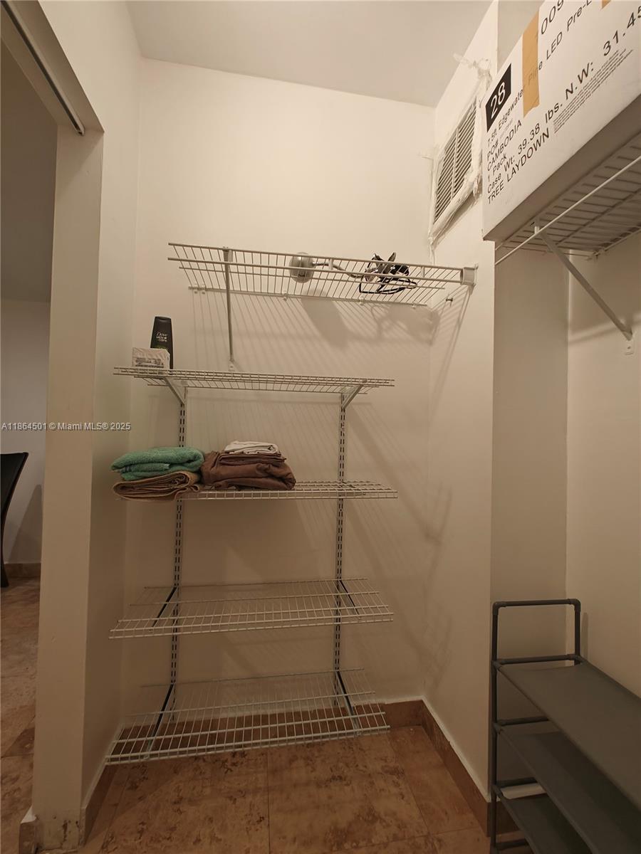 FOUR AMBASSADORS CONDO PH - Residential