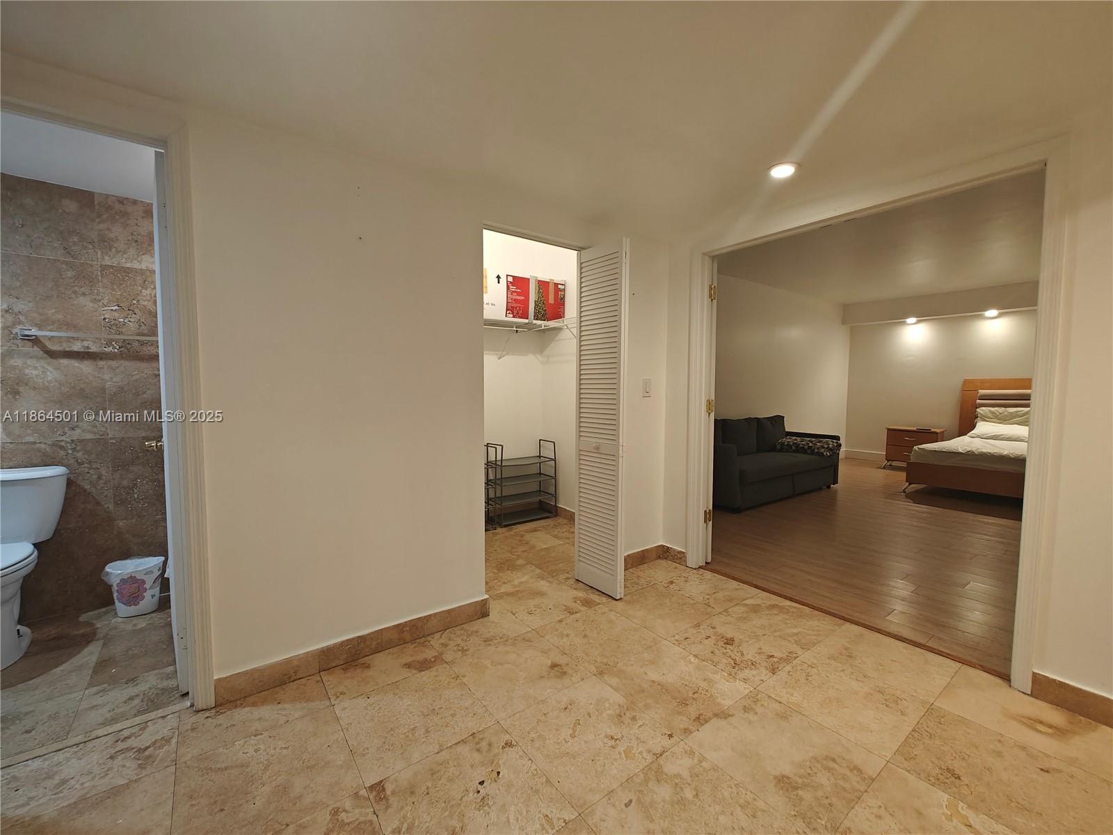 FOUR AMBASSADORS CONDO PH - Residential