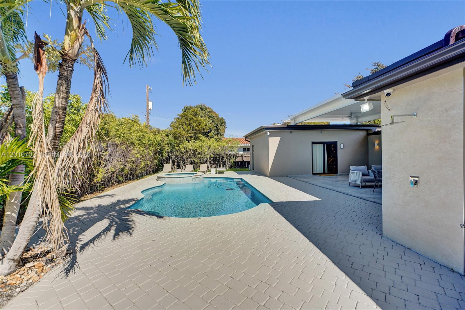 SKYKNOLL ESTATES REPLAT - Residential