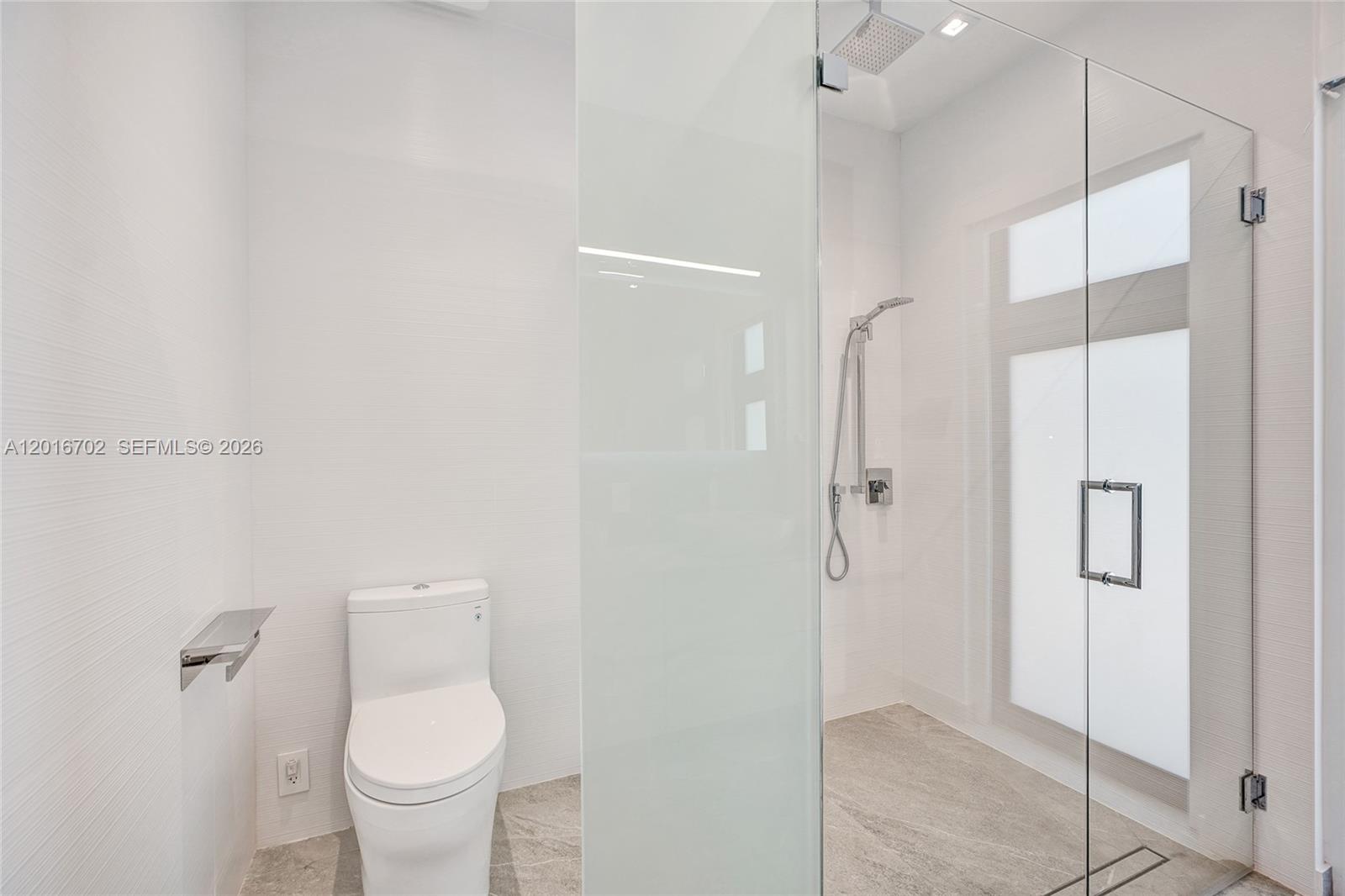 SKYKNOLL ESTATES REPLAT - Residential
