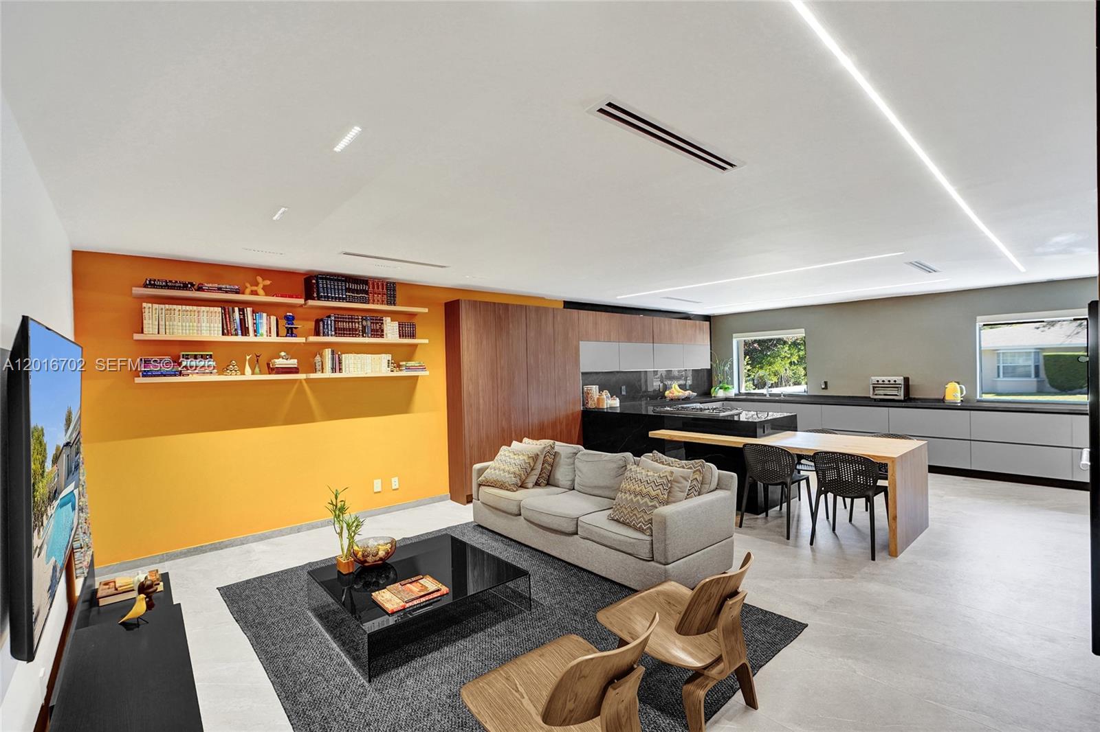 SKYKNOLL ESTATES REPLAT - Residential