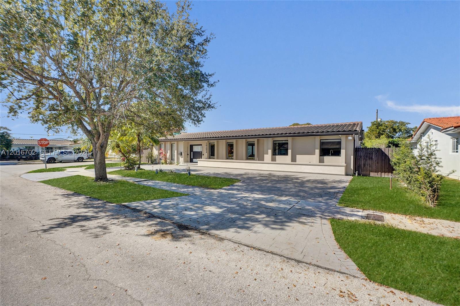 SKYKNOLL ESTATES REPLAT - Residential