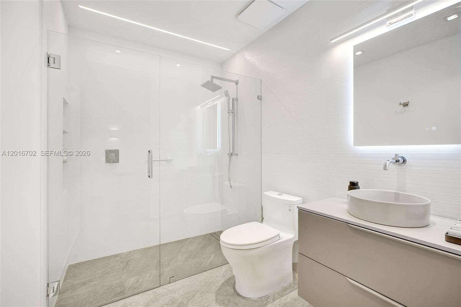 SKYKNOLL ESTATES REPLAT - Residential