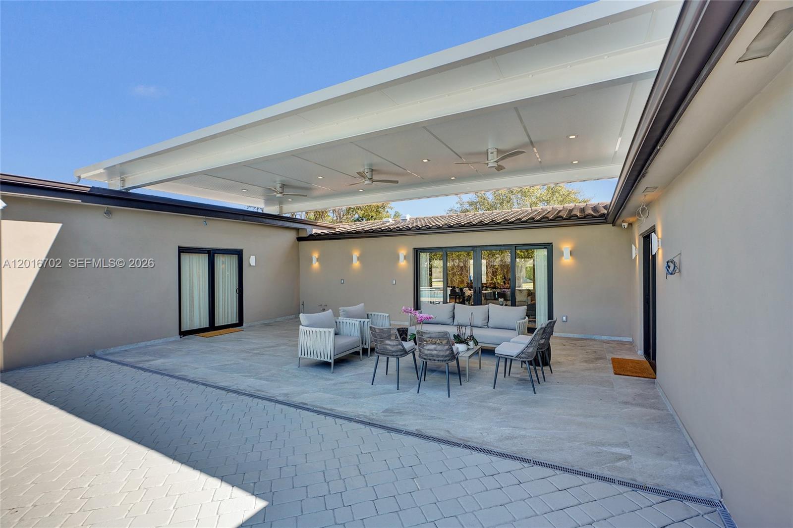 SKYKNOLL ESTATES REPLAT - Residential