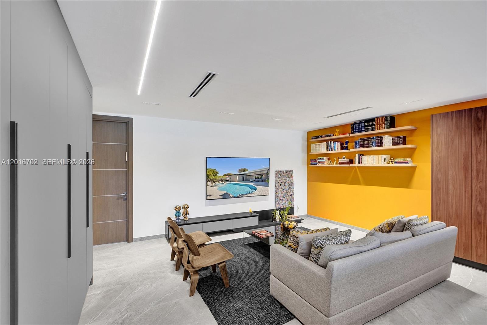 SKYKNOLL ESTATES REPLAT - Residential