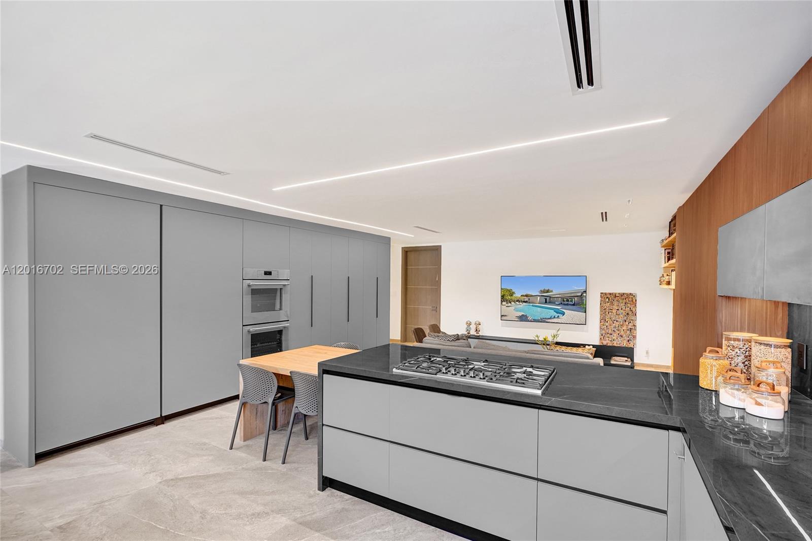 SKYKNOLL ESTATES REPLAT - Residential