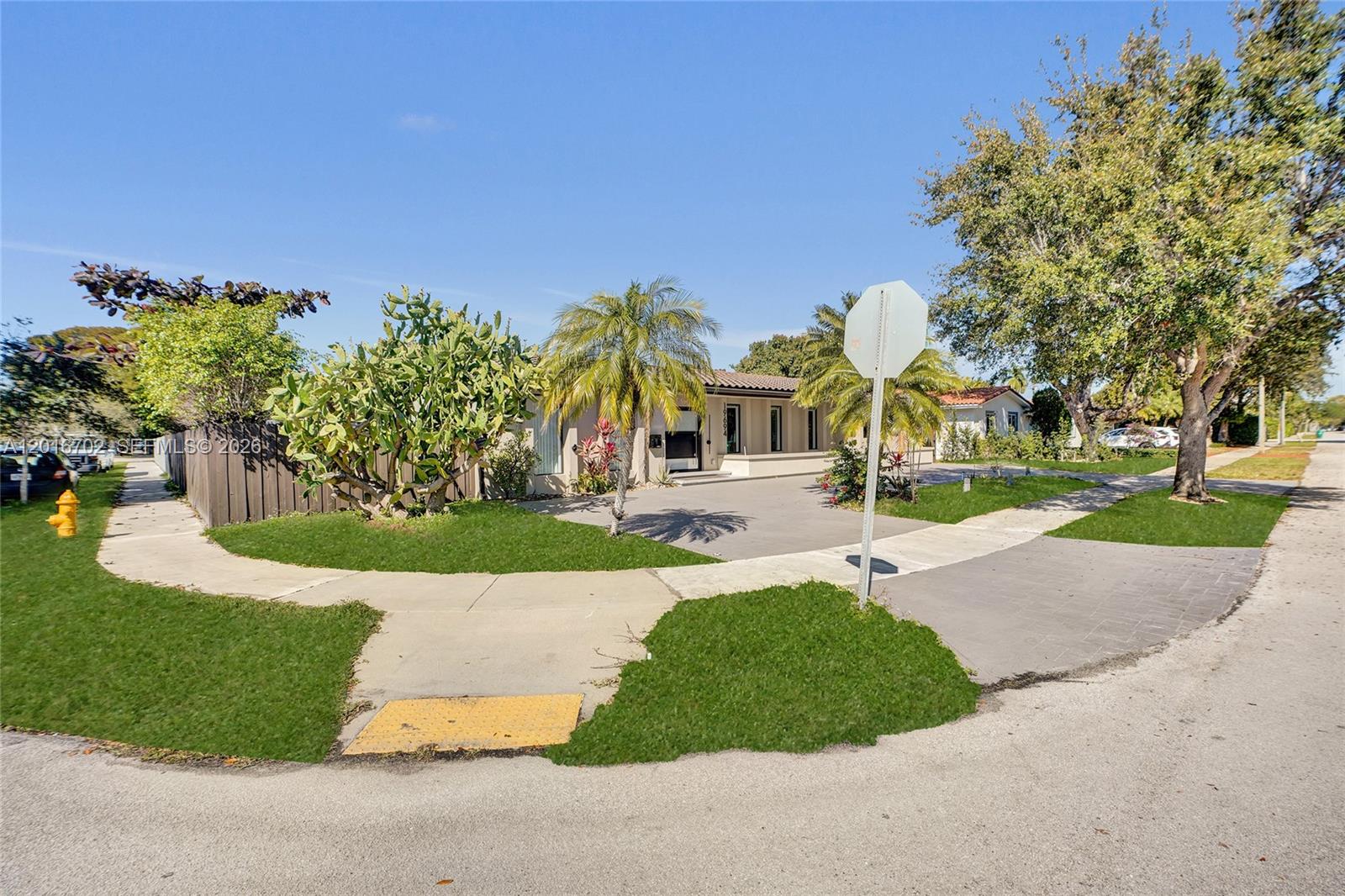 SKYKNOLL ESTATES REPLAT - Residential