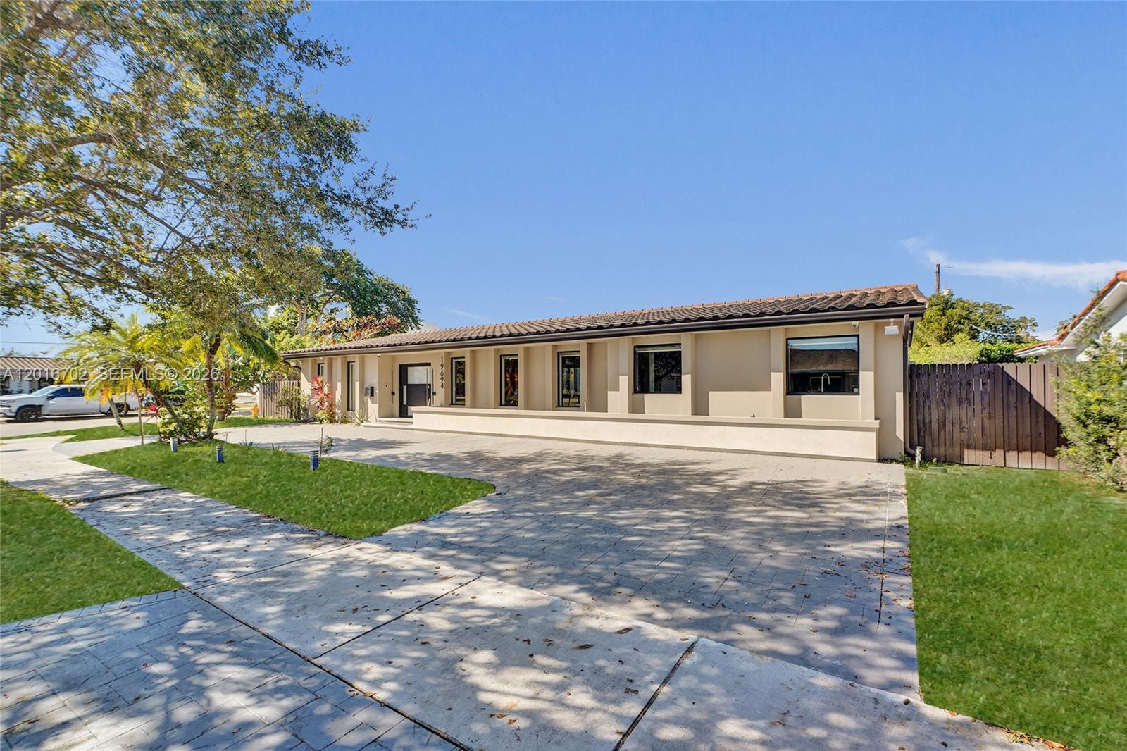 SKYKNOLL ESTATES REPLAT - Residential