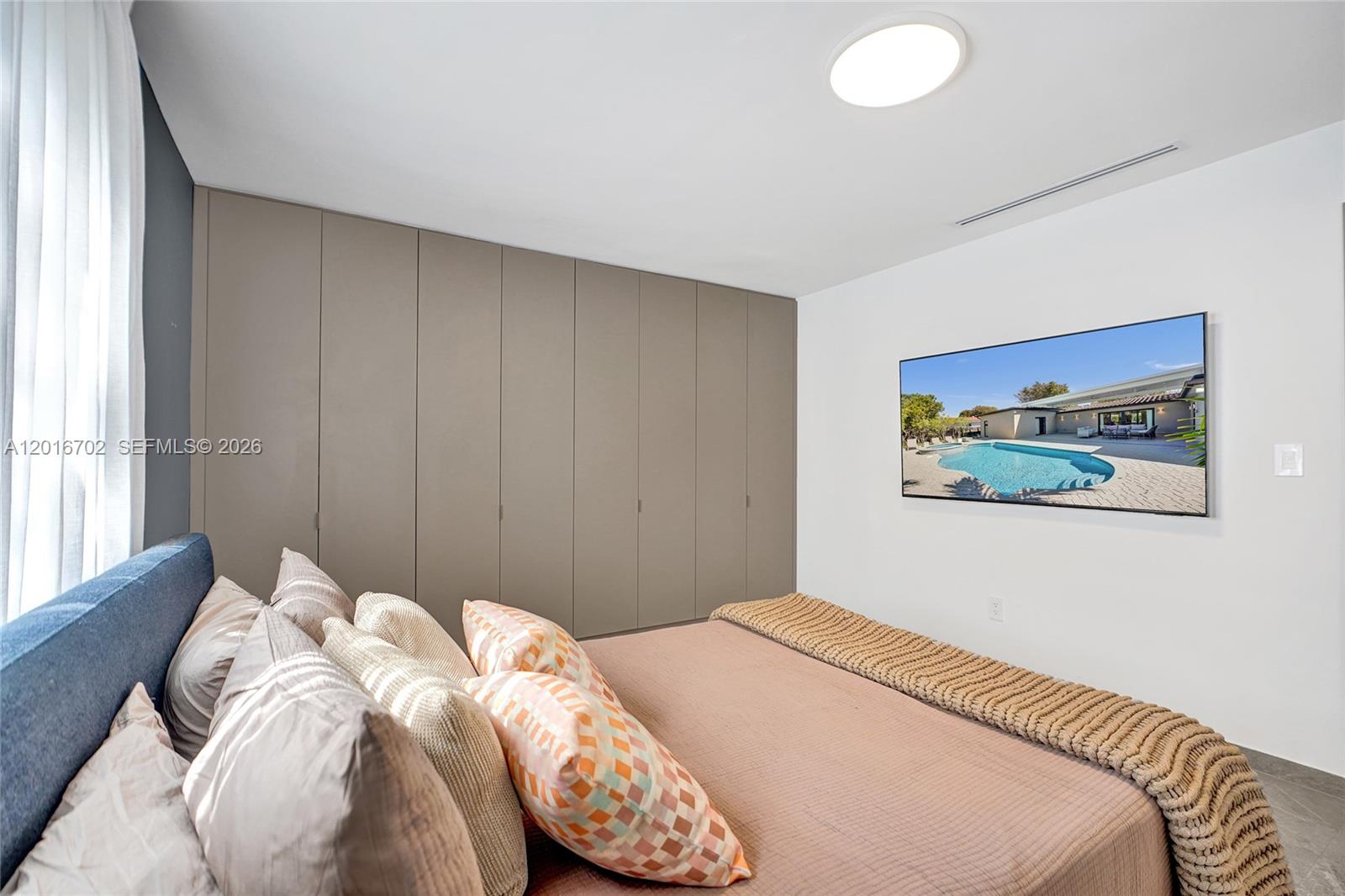 SKYKNOLL ESTATES REPLAT - Residential
