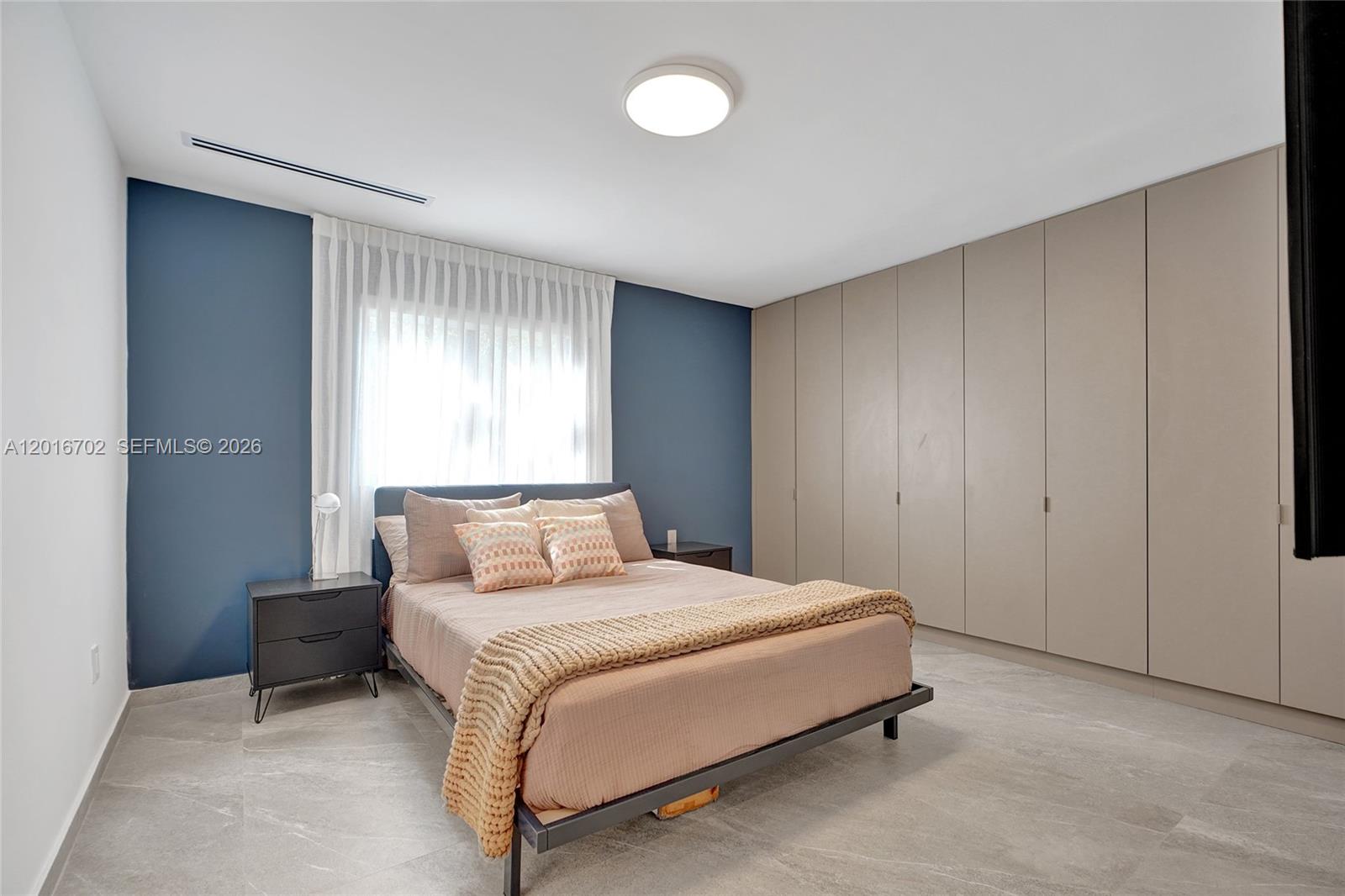 SKYKNOLL ESTATES REPLAT - Residential