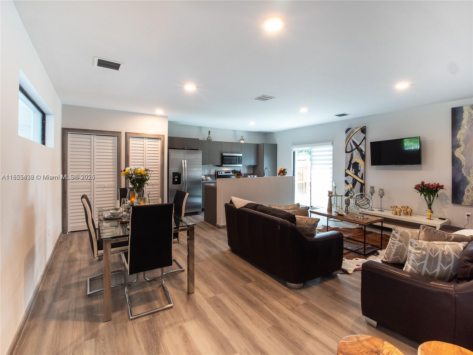 954 NW 8 STREET 3