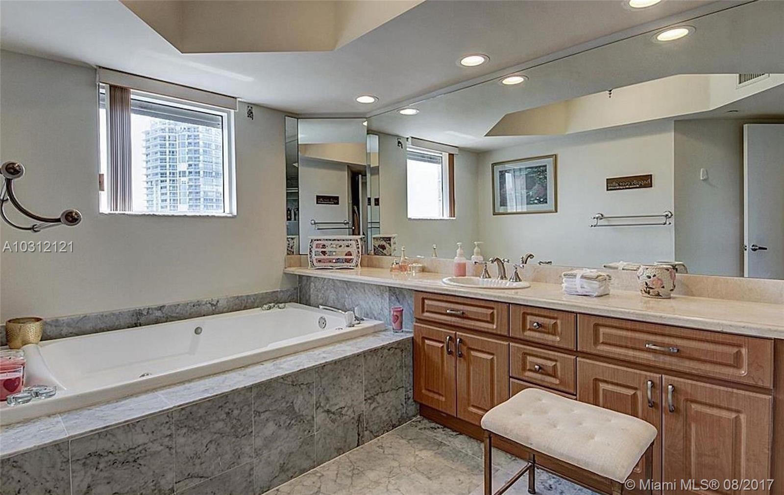 OCEANIA III CONDO - Residential Lease