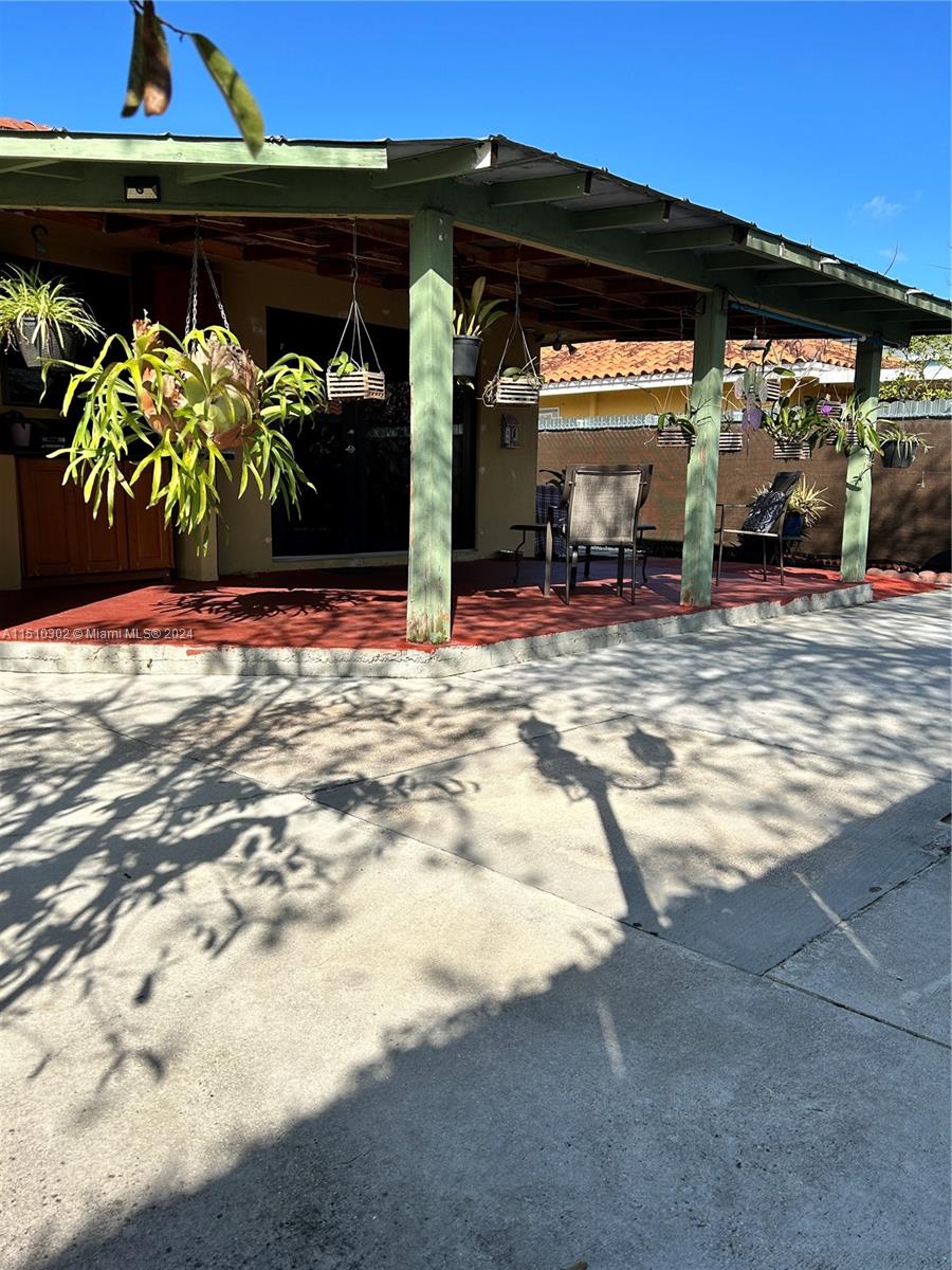 SABRINA TWINHOMES SUB - Residential