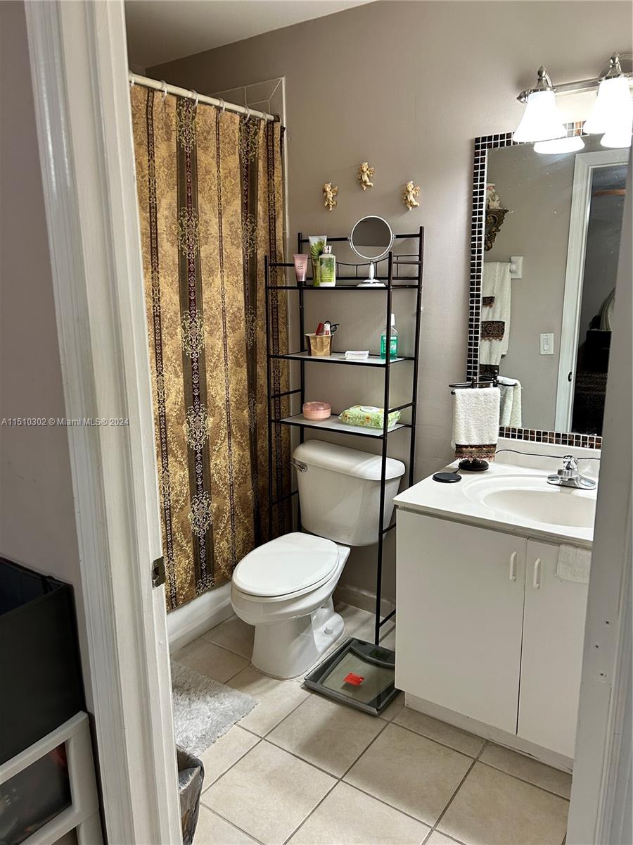 SABRINA TWINHOMES SUB - Residential