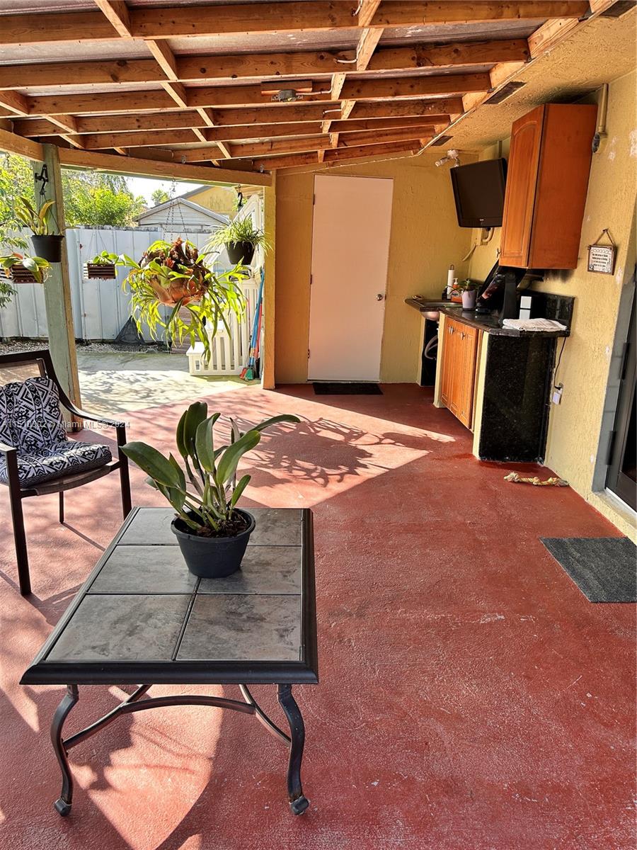 SABRINA TWINHOMES SUB - Residential