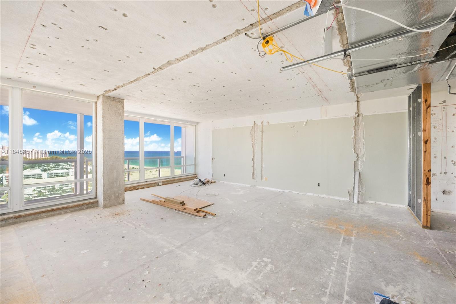 POINT OF AMERICAS I - Residential