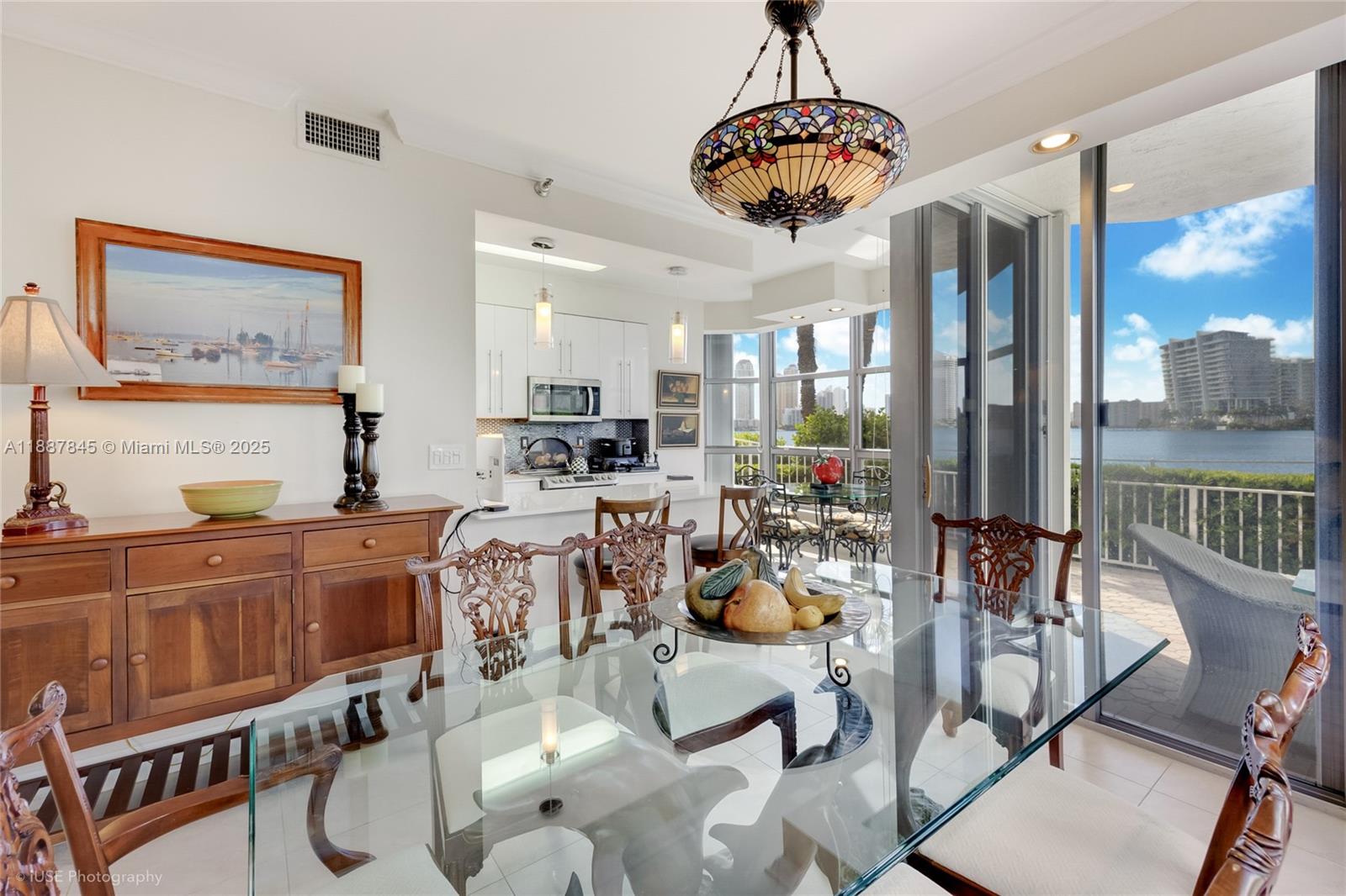 MYSTIC POINTE TOWER 500 C - Residential