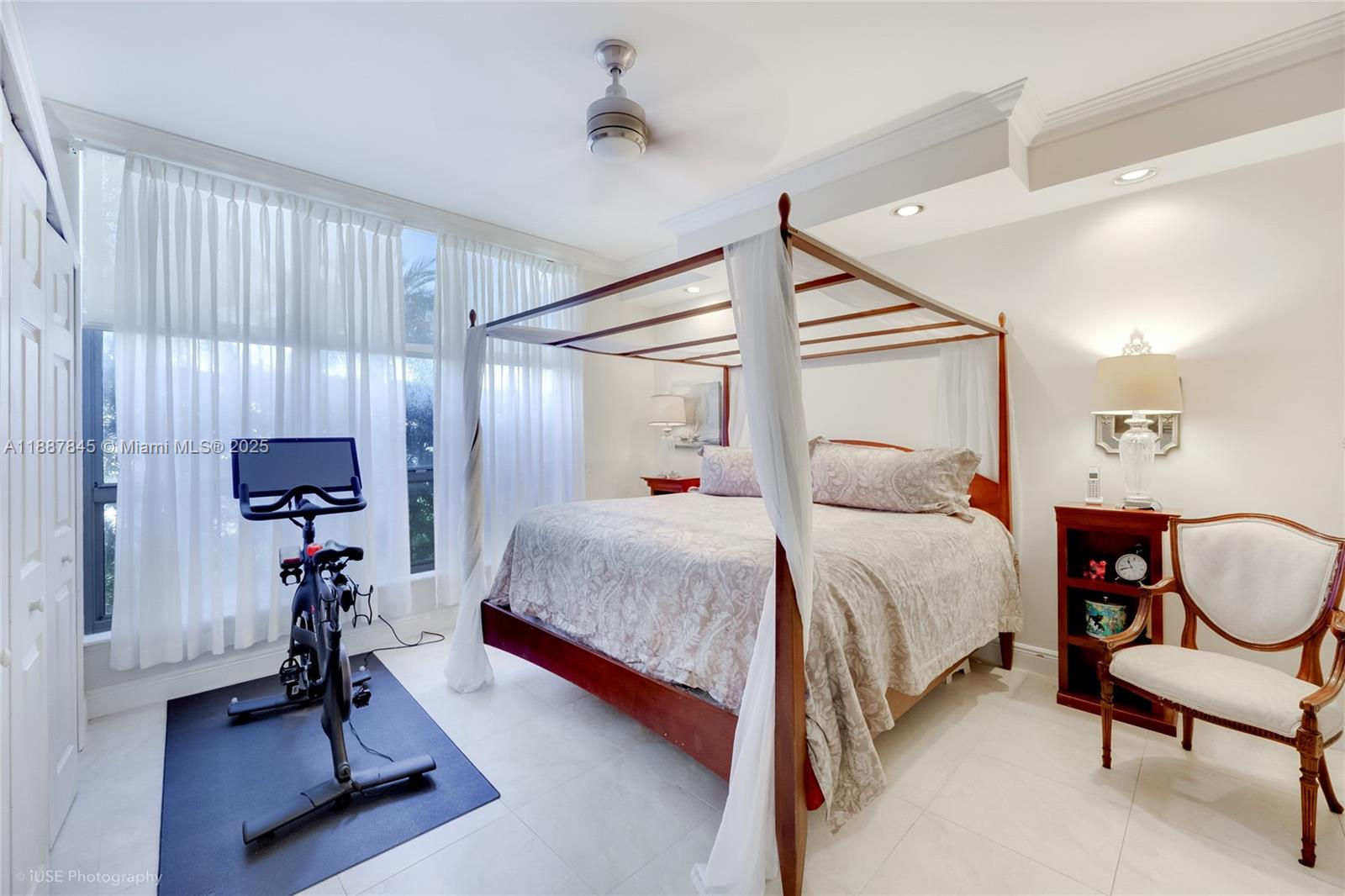 MYSTIC POINTE TOWER 500 C - Residential