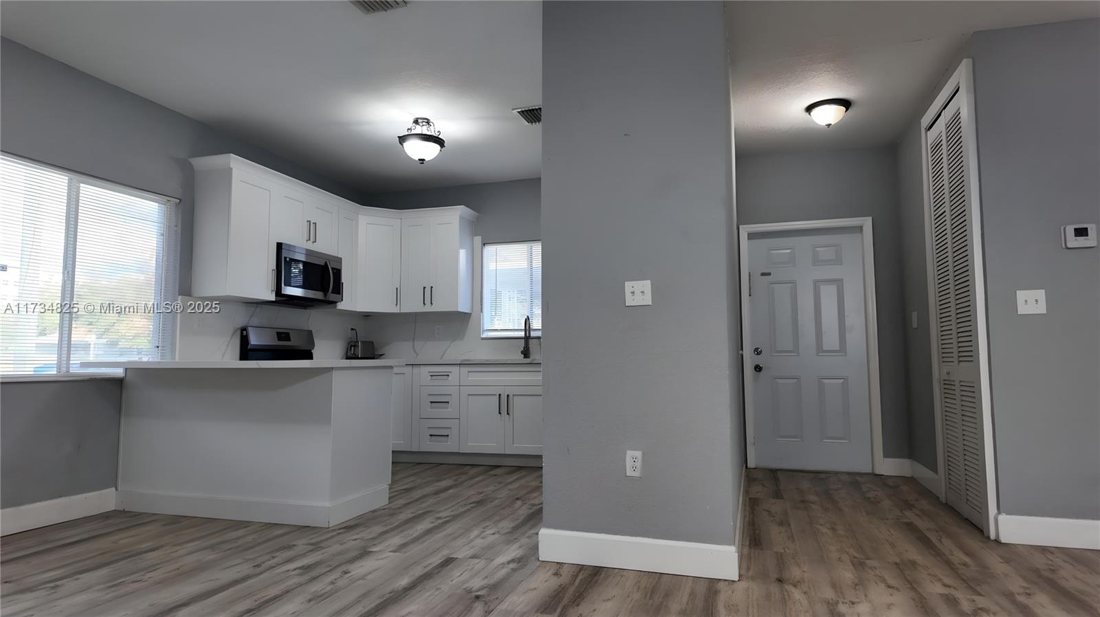 SUNNY SLOPE PK - Residential