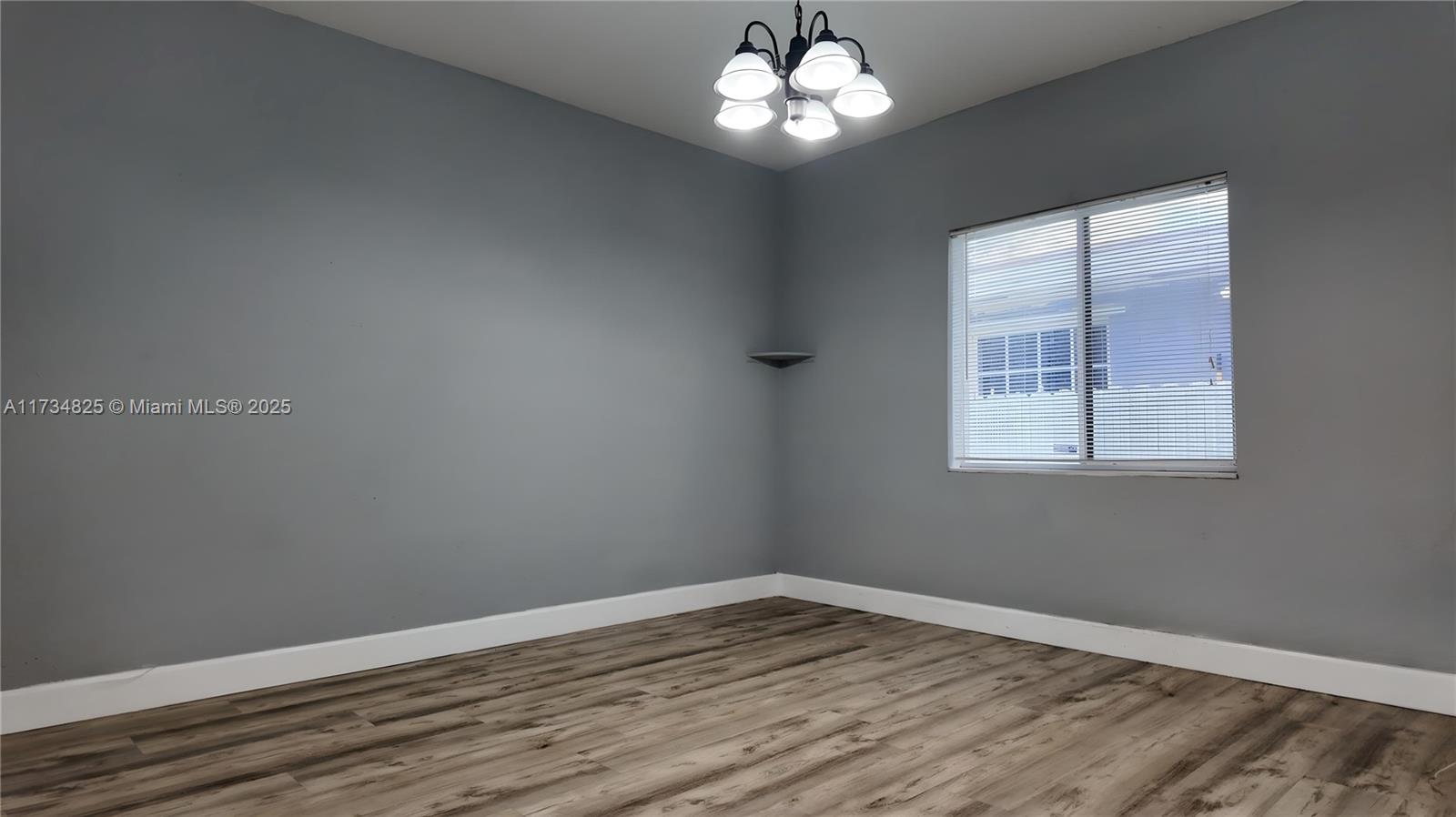 SUNNY SLOPE PK - Residential
