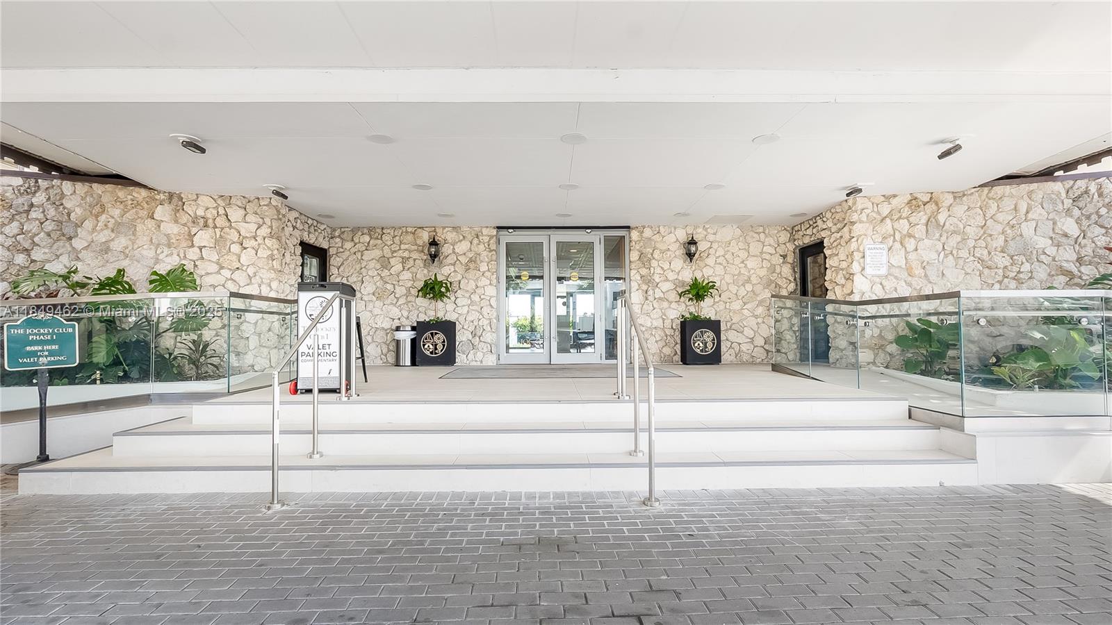 JOCKEY CLUB CONDO - Residential