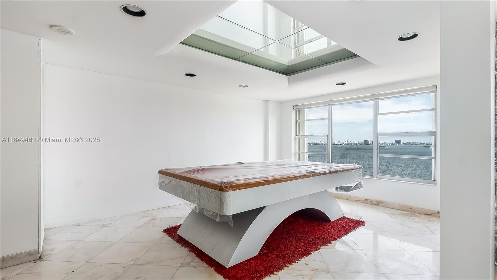 JOCKEY CLUB CONDO - Residential